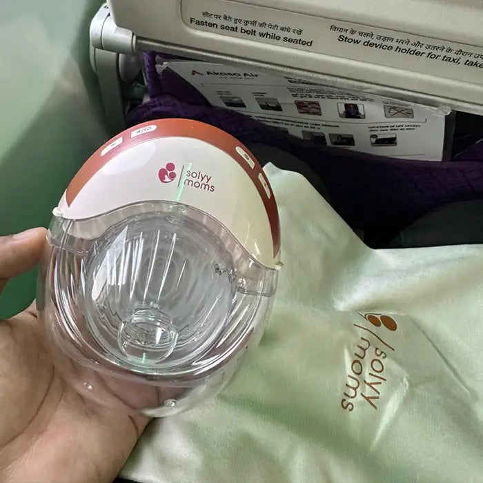 travel-friendly solyymoms breast pump can be carried on flights to pump milk without anybody noticing and no hassles involved